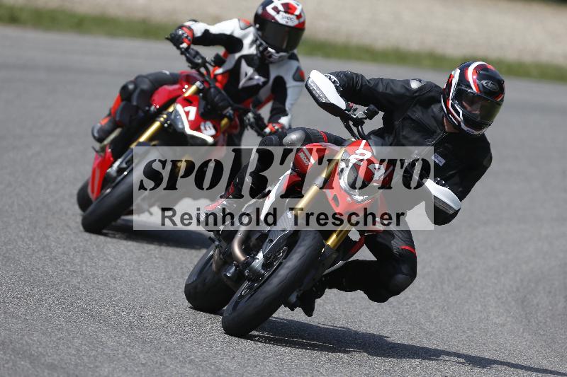 /27 12.06.2025 Ducati Schweiz Trackday Warmup  ADR/blau-bleu/19-1